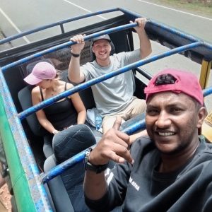 8b2265b4-b653-4559-ad2a-8c1588bab9c5